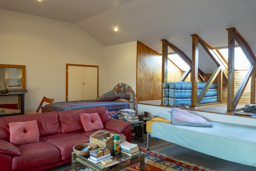 7 Bedroom Property for Sale in West Beach Eastern Cape